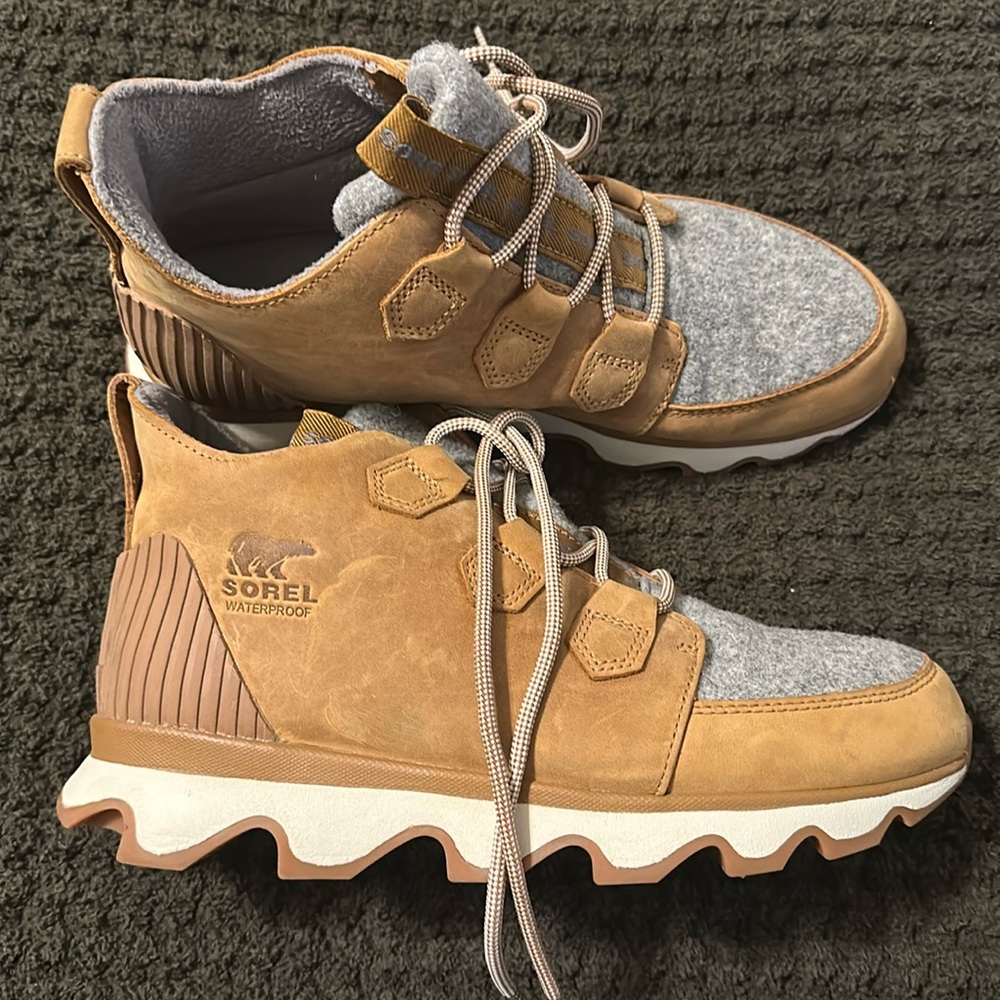 Sorel Waterproof Boot size 9.5